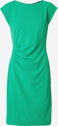SWING Dress in Green: front