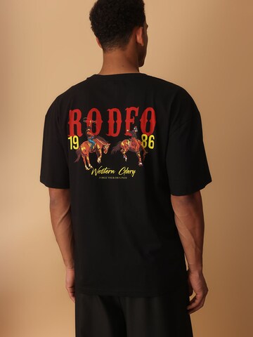 Trendyol Shirt in Black: front