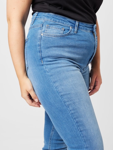 Trendyol Curve Slimfit Jeans in Blauw