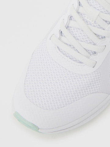 SKECHERS Sportschuh 'GO RUN CONSISTENT 2.0-CAPTI' in Weiß