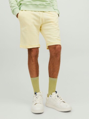 JACK & JONES Loose fit Trousers in Yellow: front