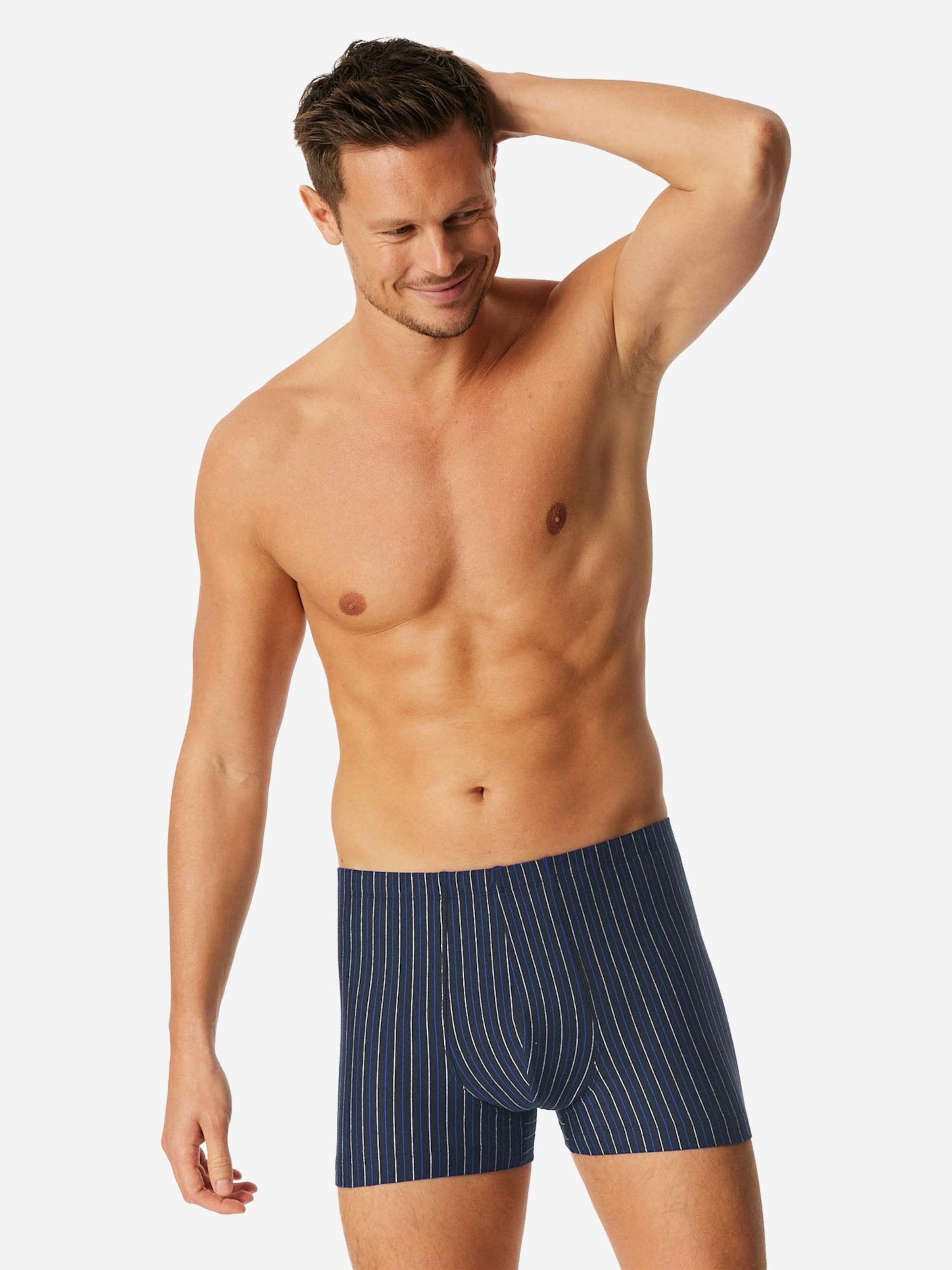 SCHIESSER Boxer shorts '95/5 Essentials' in Black: front