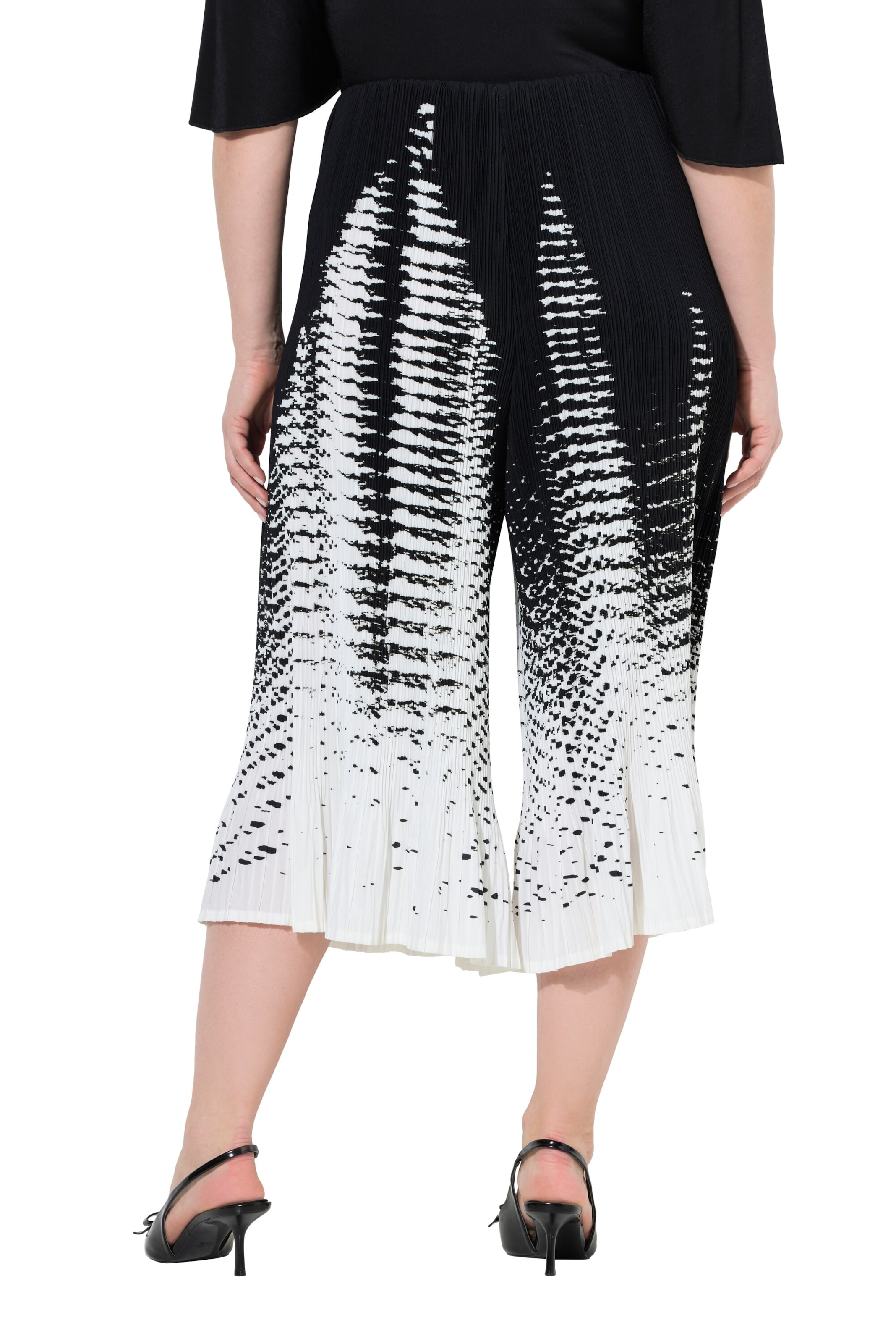 Ulla Popken Loose fit Trousers in Black