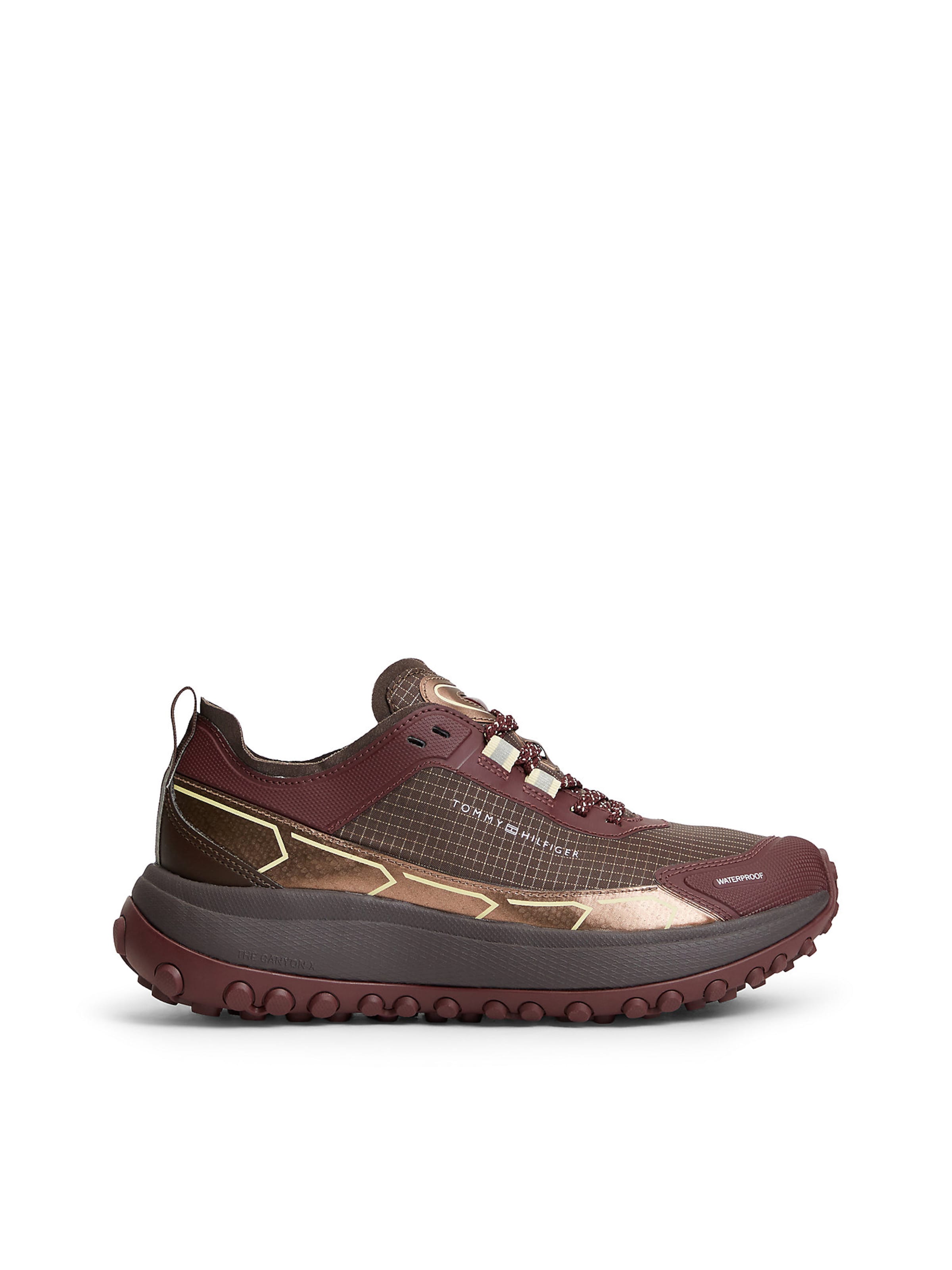 Baskets basses TOMMY HILFIGER en rouge