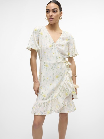 Robe VERO MODA en beige