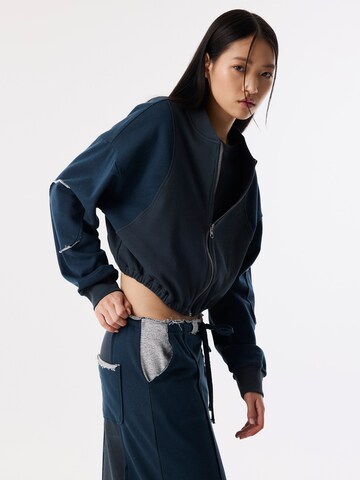Twist Sweatvest in Blauw