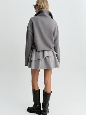 FEMSSY Spódnica 'AURA SKIRT GREY' w kolorze szary