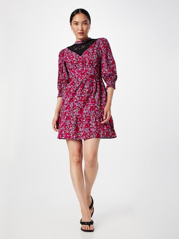 Dorothy Perkins Blusekjole i sort: forside