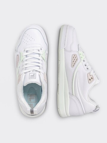 Sneaker bassa 'Casim' di FILA in bianco