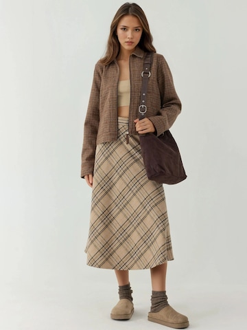 Hiccup - Saia em bege