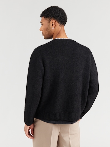 Abercrombie & Fitch Neuletakki värissä musta