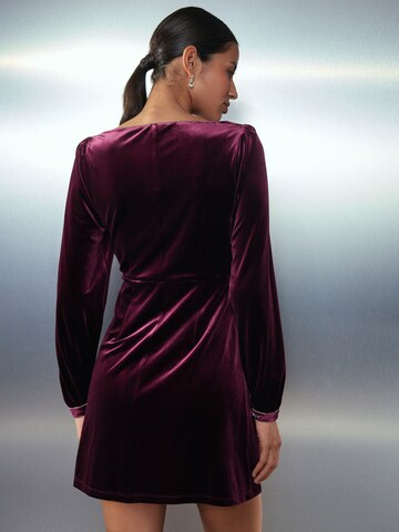 Abito di Next in rosso