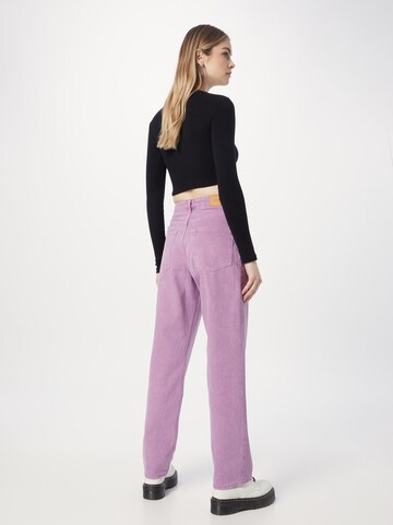 Monki Regular Jeans in Lila