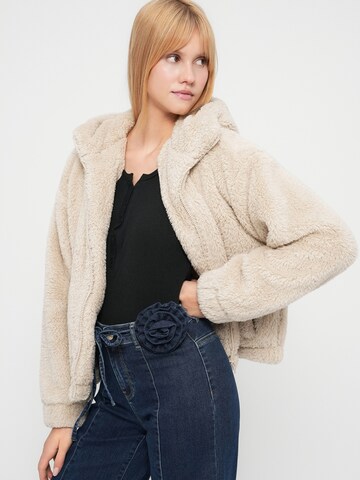 ONLY Φθινοπωρινό και ανοιξιάτικο μπουφάν 'ONLANNA CONTACT' σε γκρι