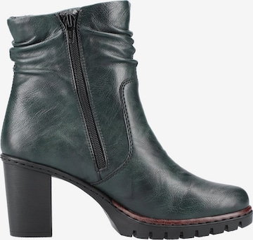 Botine de la Rieker pe verde