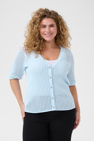 KAFFE CURVE Strickjacke in Blau: Vorderseite