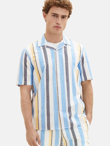 Coupe regular Chemise TOM TAILOR en bleu