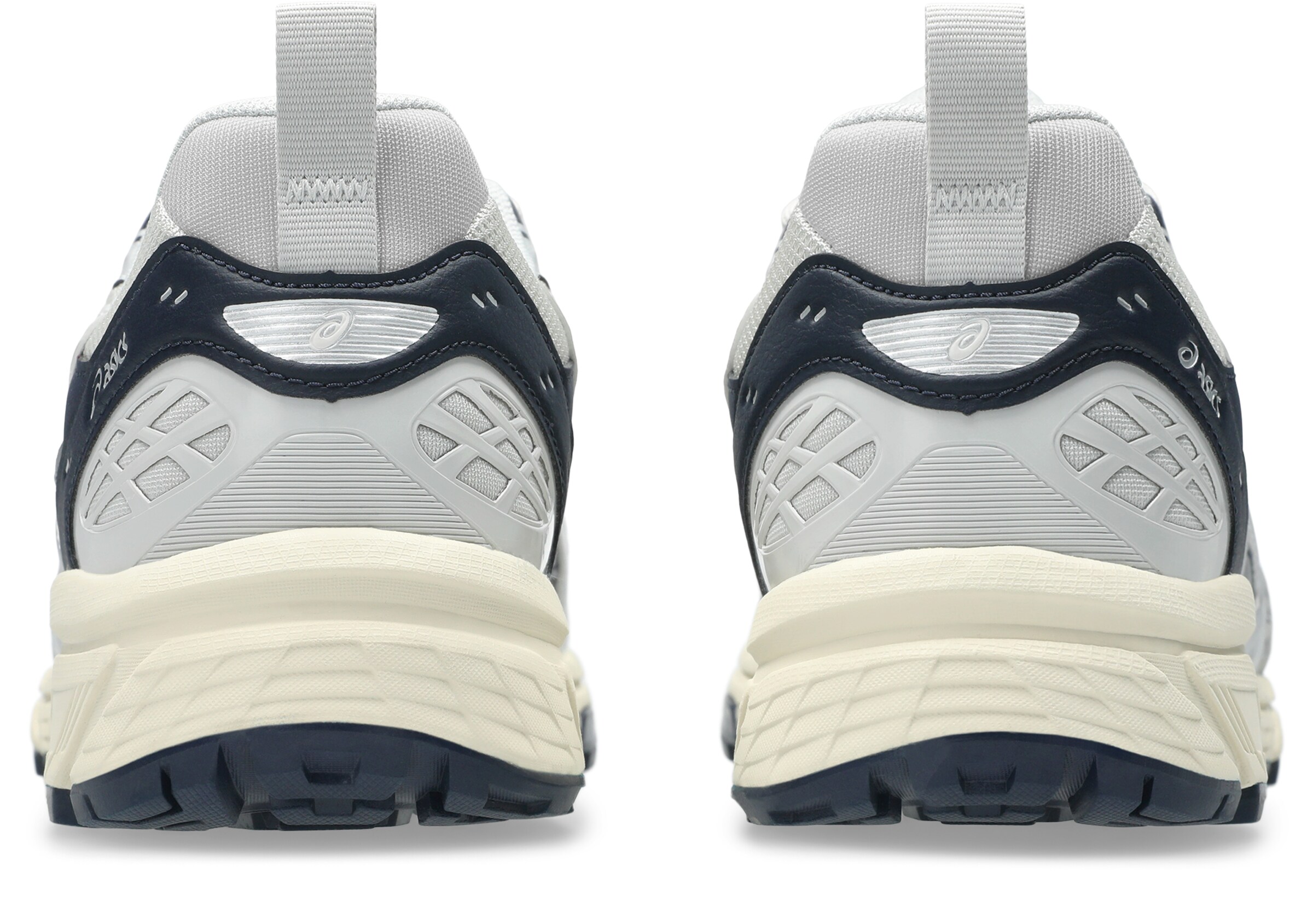 ASICS Sneakers in Black