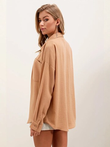 Bigdart Bluse in Braun