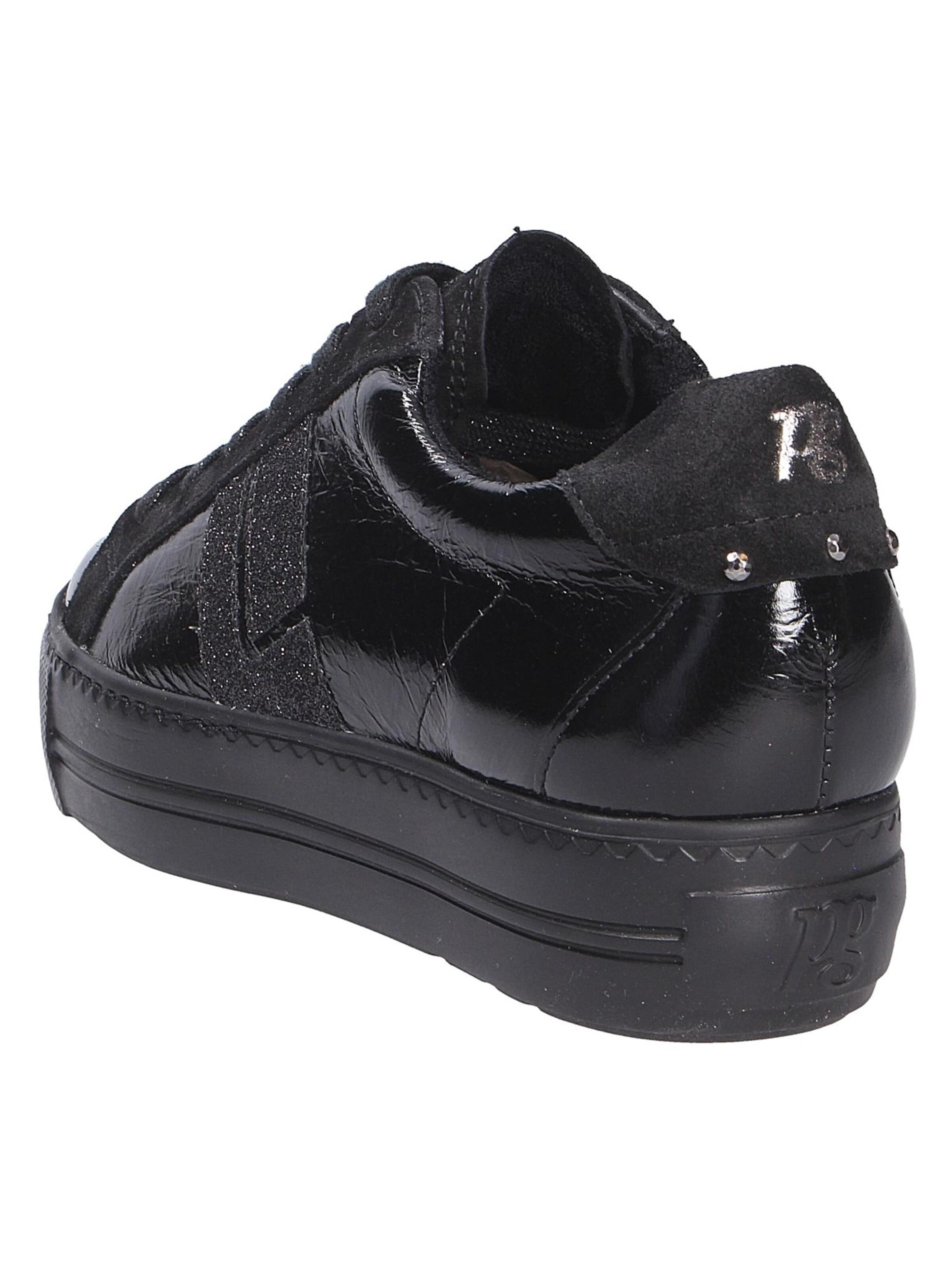 Sneaker bassa di Paul Green in nero