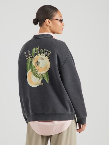 HUGO Свитшот 'Classic Crew_8' в Черный: спереди