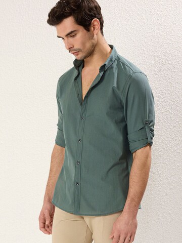 Trendyol Regular fit Button Up Shirt in Green: front