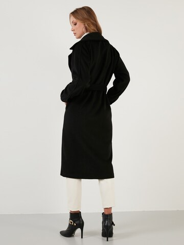 LELA Between-Seasons Coat in Black