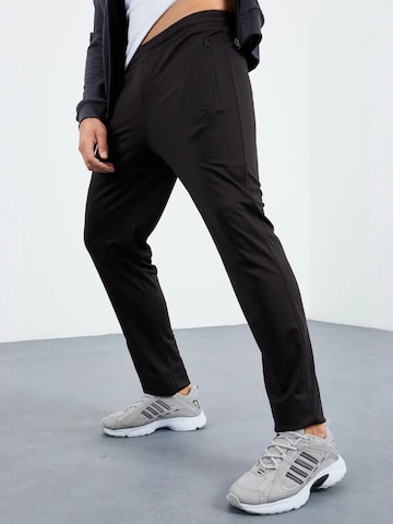 Tuta da jogging di Tommy Life in grigio