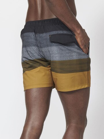KOROSHI Board Shorts in Mixed colors