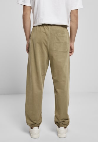 Urban Classics Loose fit Pants in Green