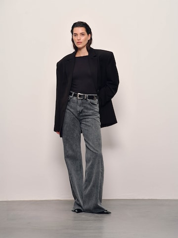 RÆRE by Lorena Rae Wide leg Jeans i grå
