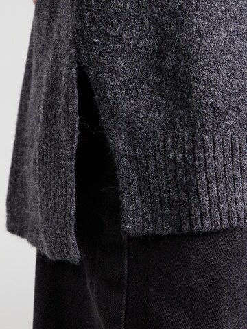 TOM TAILOR DENIM Sweater in Grey