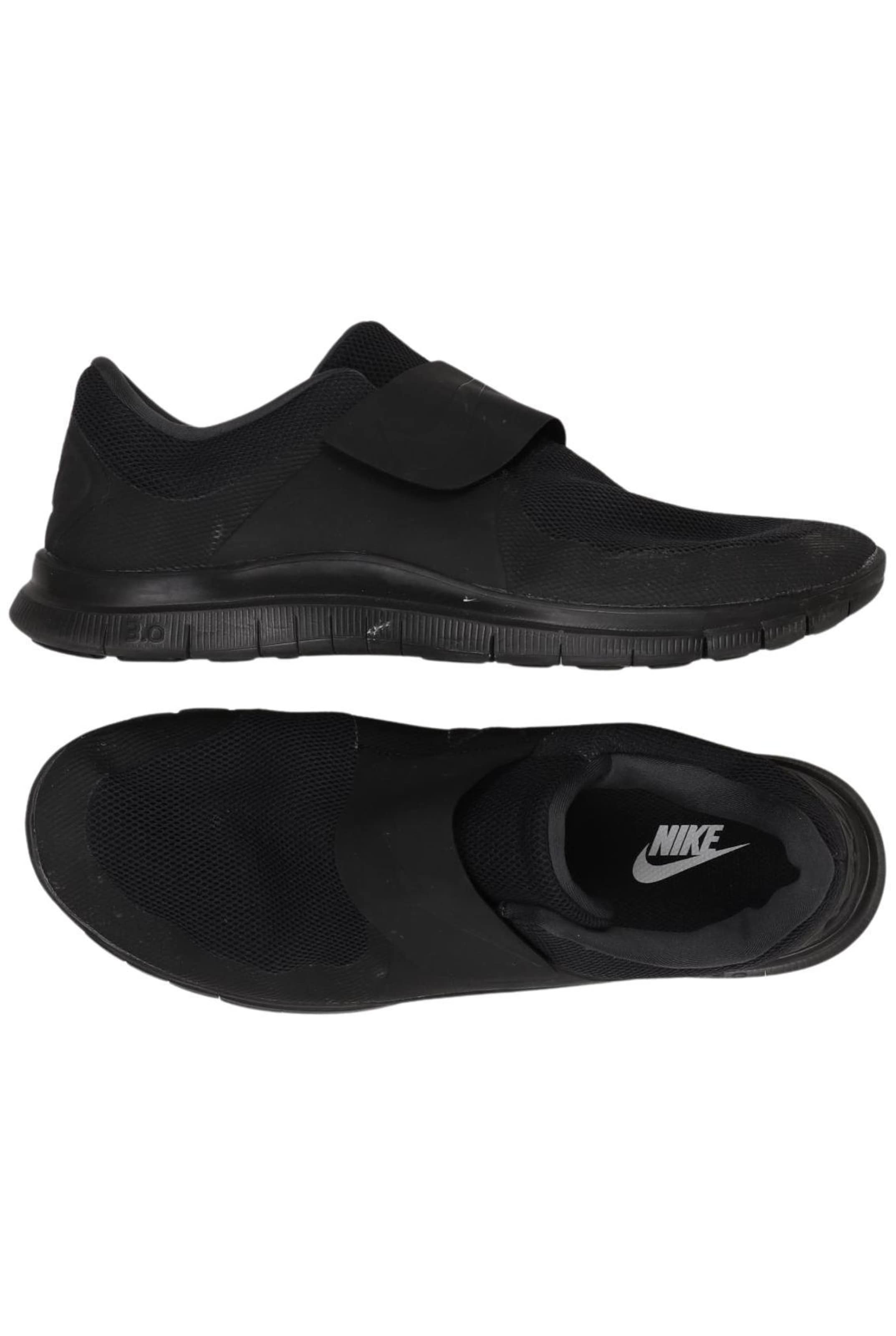 NIKE Sneakers & Trainers in 47,5 in Black: front