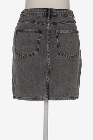 BDG Urban Outfitters Skirt in S in Grey