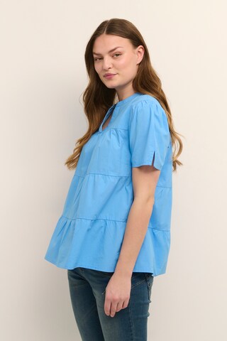 Cream - Blusa 'Malinka' em azul: frente