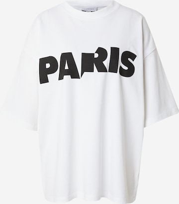 Tricou 'Paris' de la TOPSHOP pe alb: față