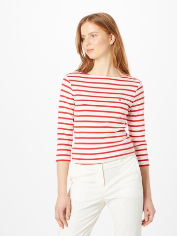 T-shirt TOMMY HILFIGER en rouge : devant