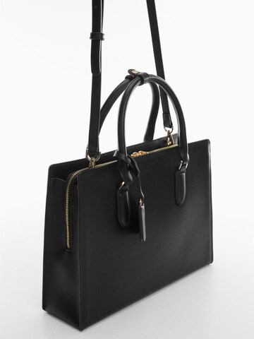 MANGO Ročna torbica 'Antio' | črna barva: sprednja stran