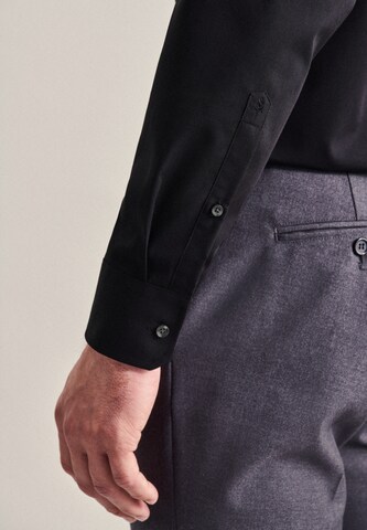 SEIDENSTICKER Regular fit Button Up Shirt in Black