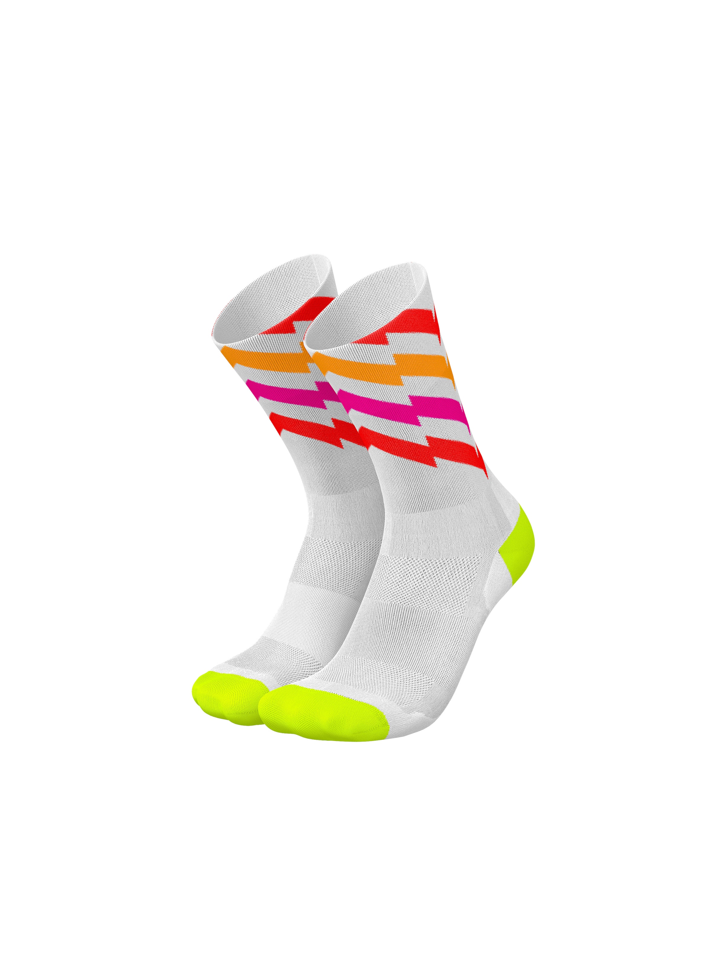 INCYLENCE Athletic Socks 'WAVES' in Orange: front