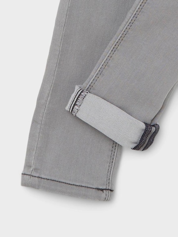 Regular Jean 'Polly' NAME IT en gris