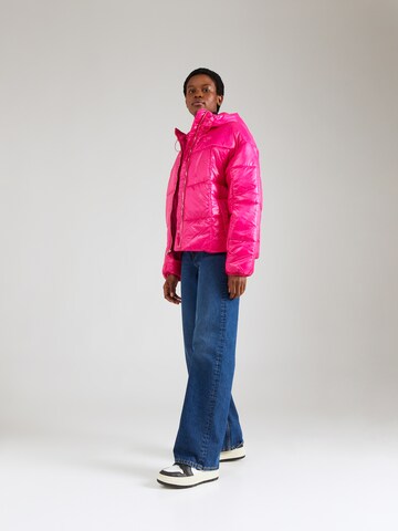 Nike Sportswear - Chaqueta de entretiempo en rosa