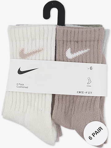 NIKE Urheilusukat värissä beige