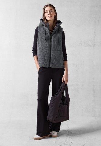 CECIL Wendbare Weste in Grau