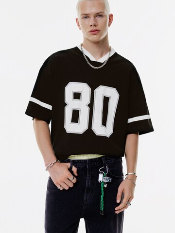 Pull&BearMajica 'STWD PREPPY SPORT 03' - crna boja: prednji dio
