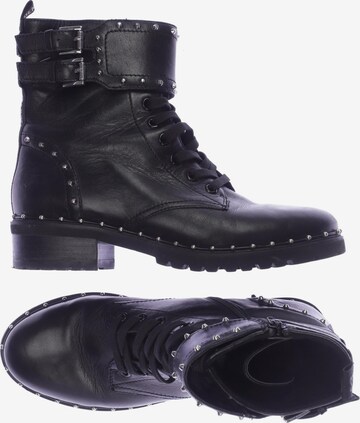 STEVE MADDEN Dress Boots in 38 in Black: front
