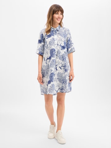 Robe 'Lisa' Marie Lund en bleu : devant