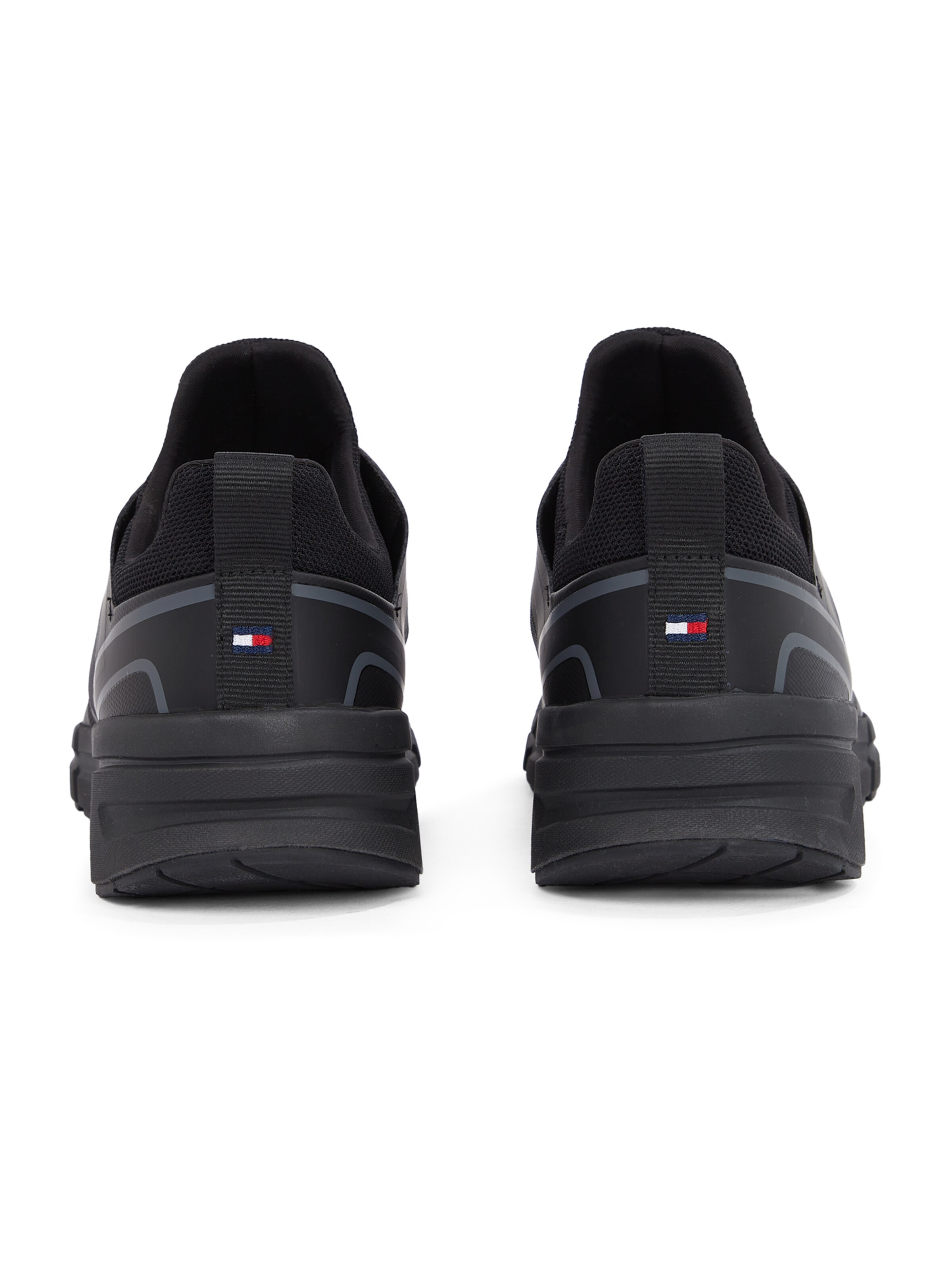 Sneaker bassa 'MODERN COMFORT' di TOMMY HILFIGER in nero