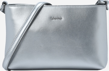 Sac à bandoulière Calvin Klein en argent : devant