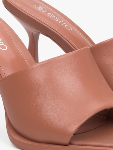 Zoccoletto '288-6' di Estro in marrone